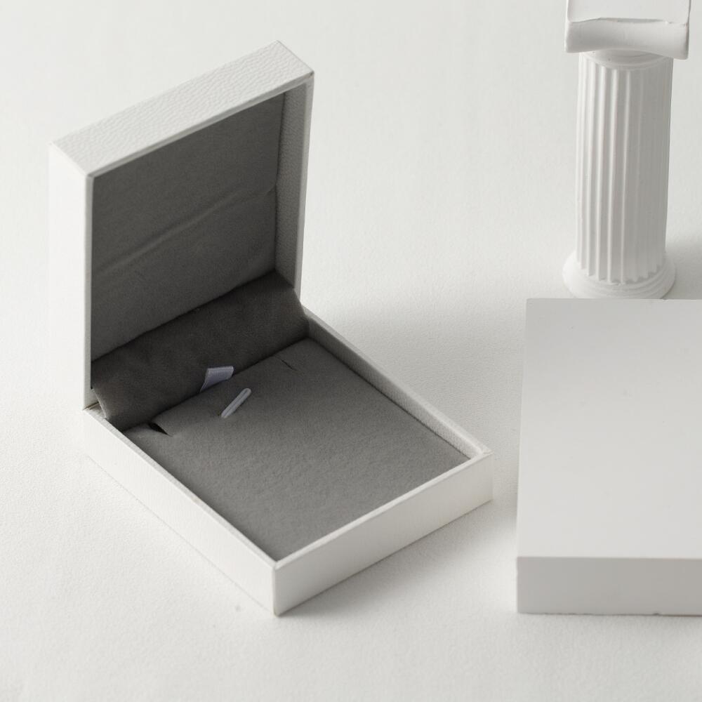 Personalised Circle Engagement pendant Necklace comes in gift box