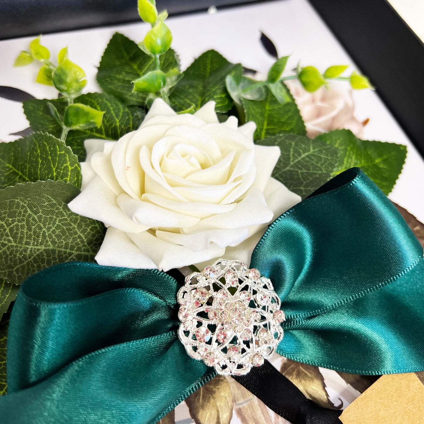 Luxury Boxed Card with Sparkly Christmas Brooch
