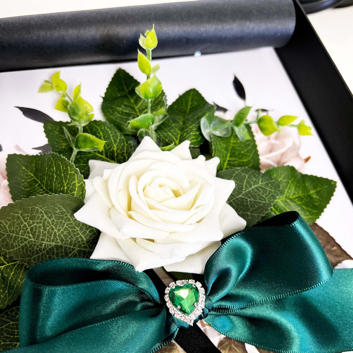 Boxed Heart Crystal Emerald Anniversary Card