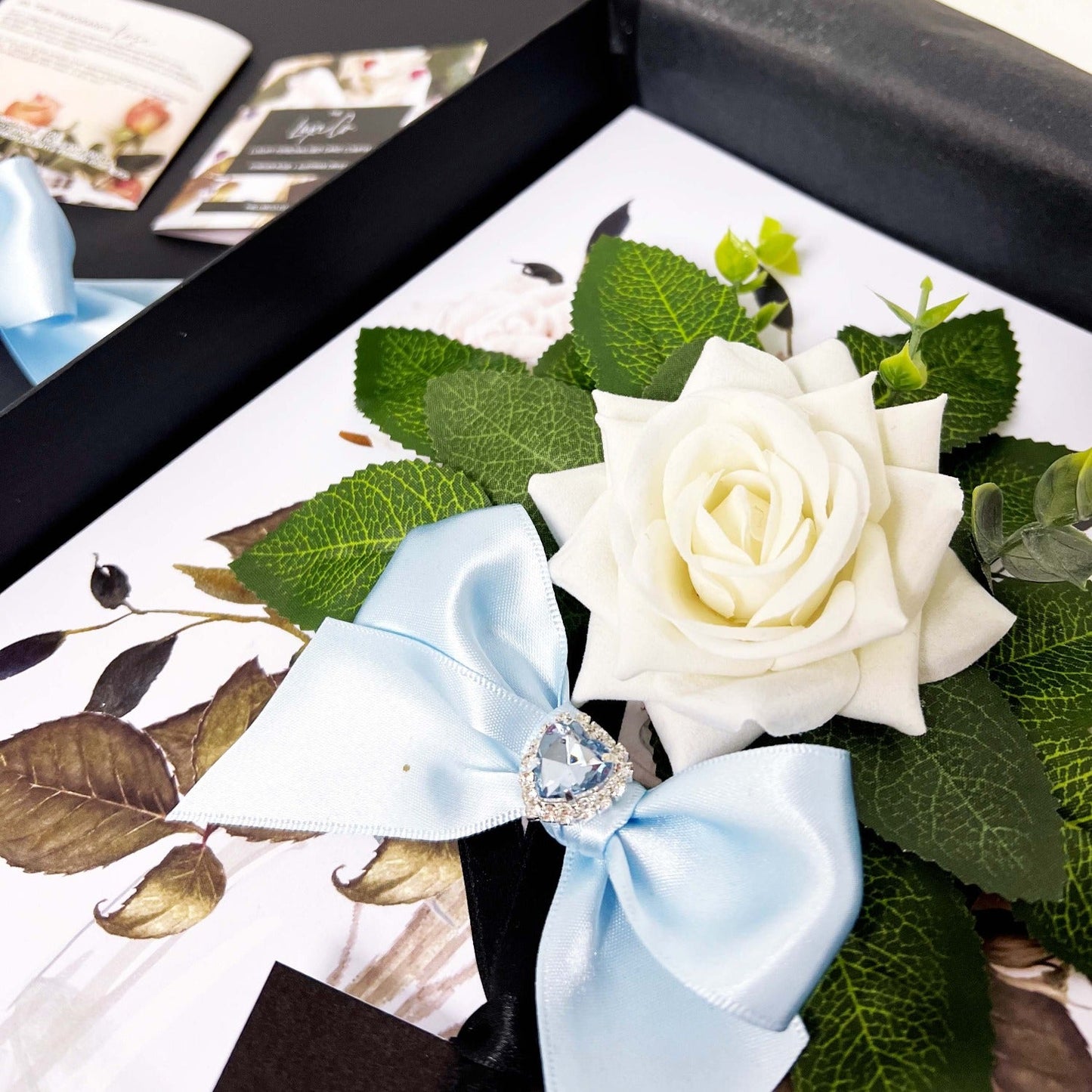 BLOOM SWEETHEART Rose and Diamante Heart Design