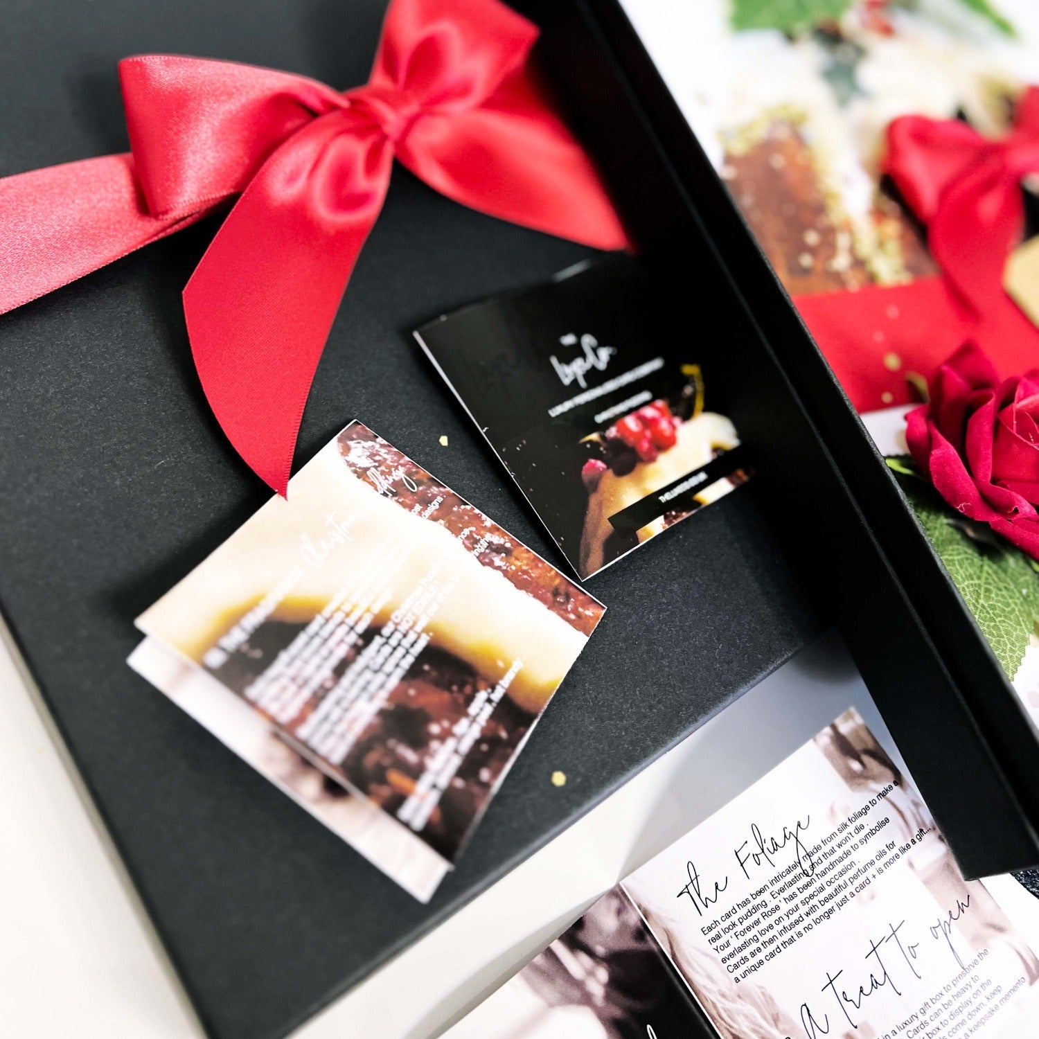 Luxury gift boxed christmas pudding cards by Luxury card makers The Luxe Co