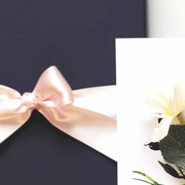 Personalised scented rose cards by theluxeco.co.uk