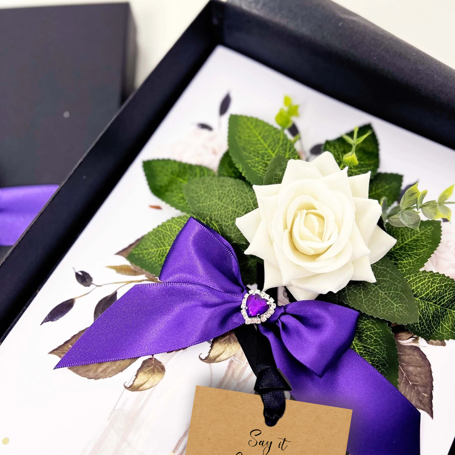 BLOOM SWEETHEART Rose and Diamante Heart Design