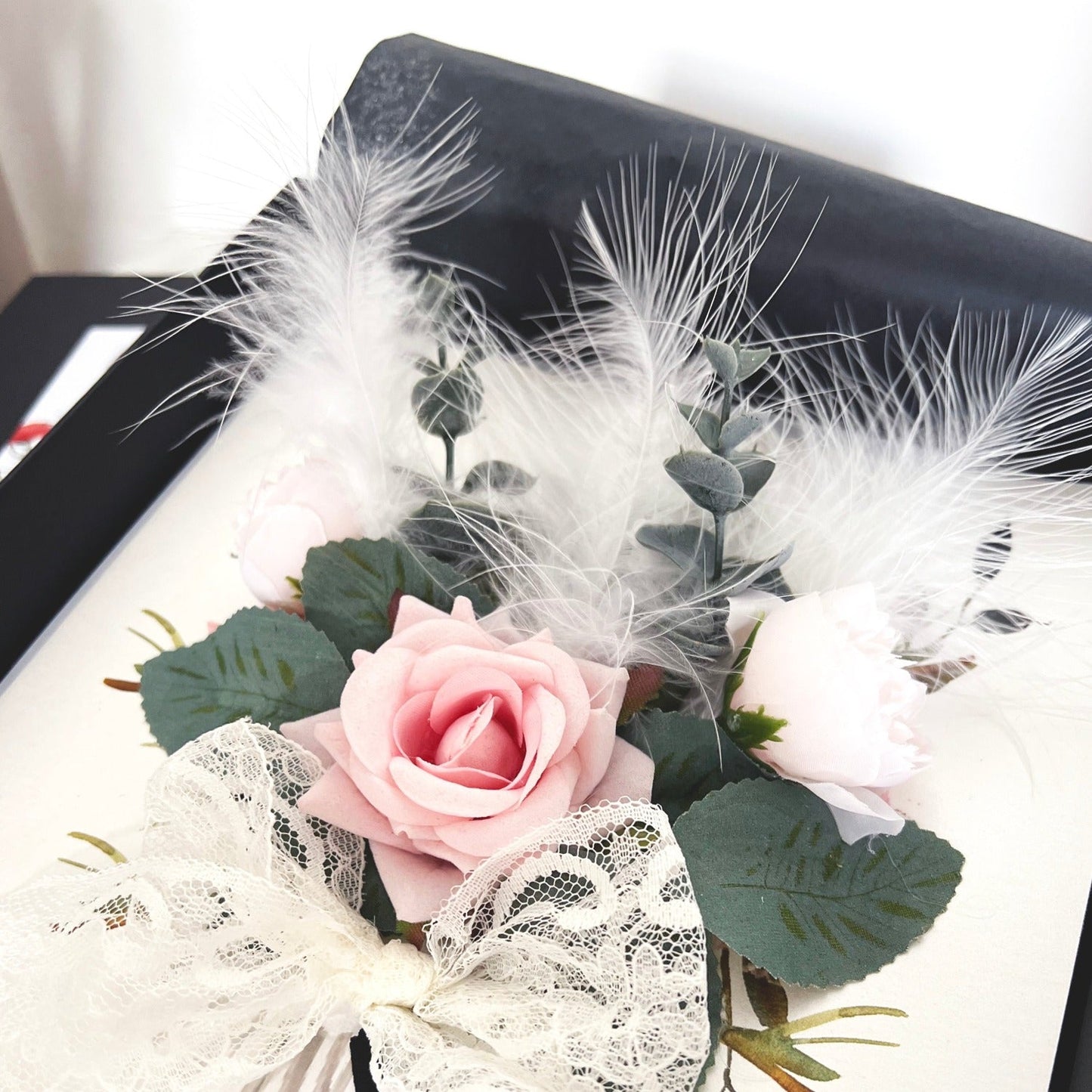 Lace Rose Feathers Scented Card