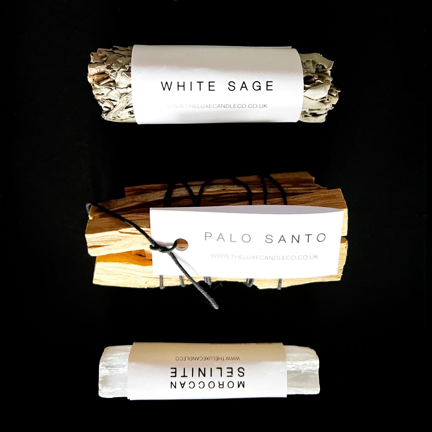 Manifesting gift set with sage to clear, palo santo to bring wisdome and positive vibrations + selenite crystal to connect to higher self universal energy